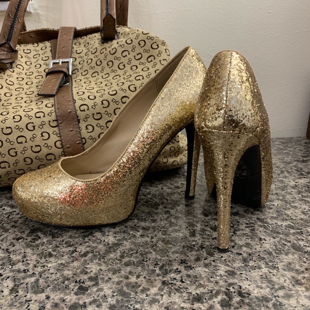 Gold glitter heels